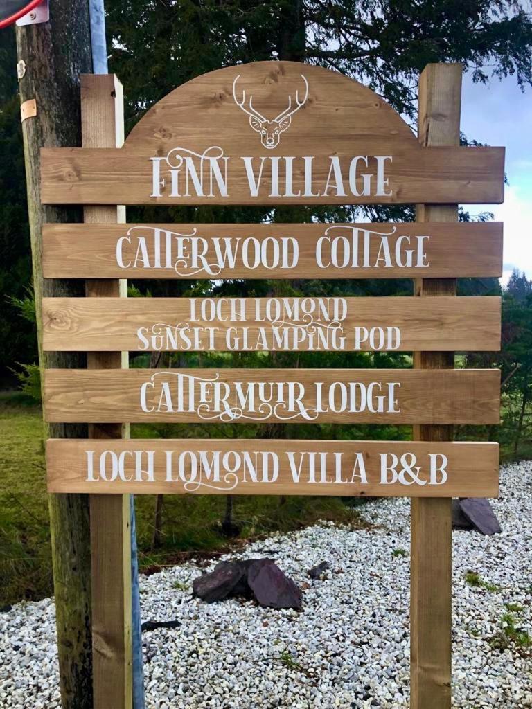 Finn Village - Loch Lomond Villa B&B - Black Room With Jacuzzi-Style Bath Глазгоу Екстериор снимка